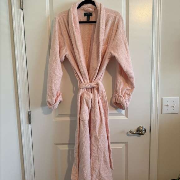 Ralph Lauren Pink Fleece Bathrobe - Picture 4 of 7